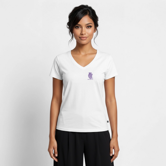 "Heart full of Yarn" Bio-T-Shirt mit V-Ausschnitt - Weiß