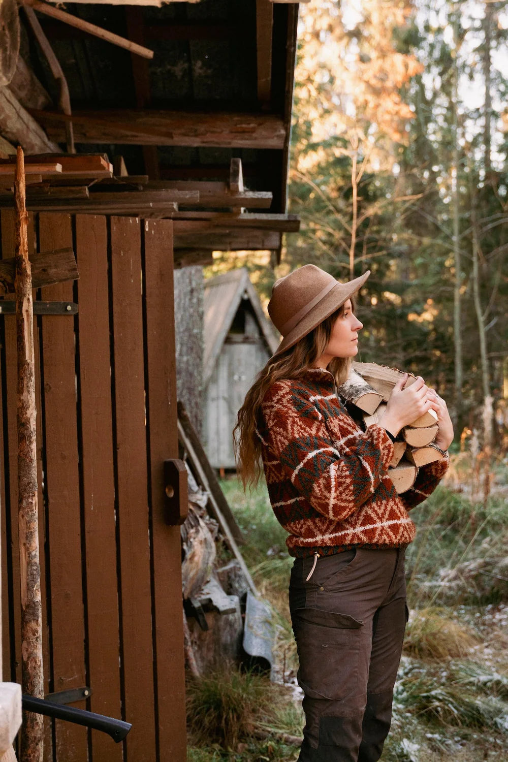 Ronja Hakalehto: Unfolding Landscapes – 17 Knits for the Road