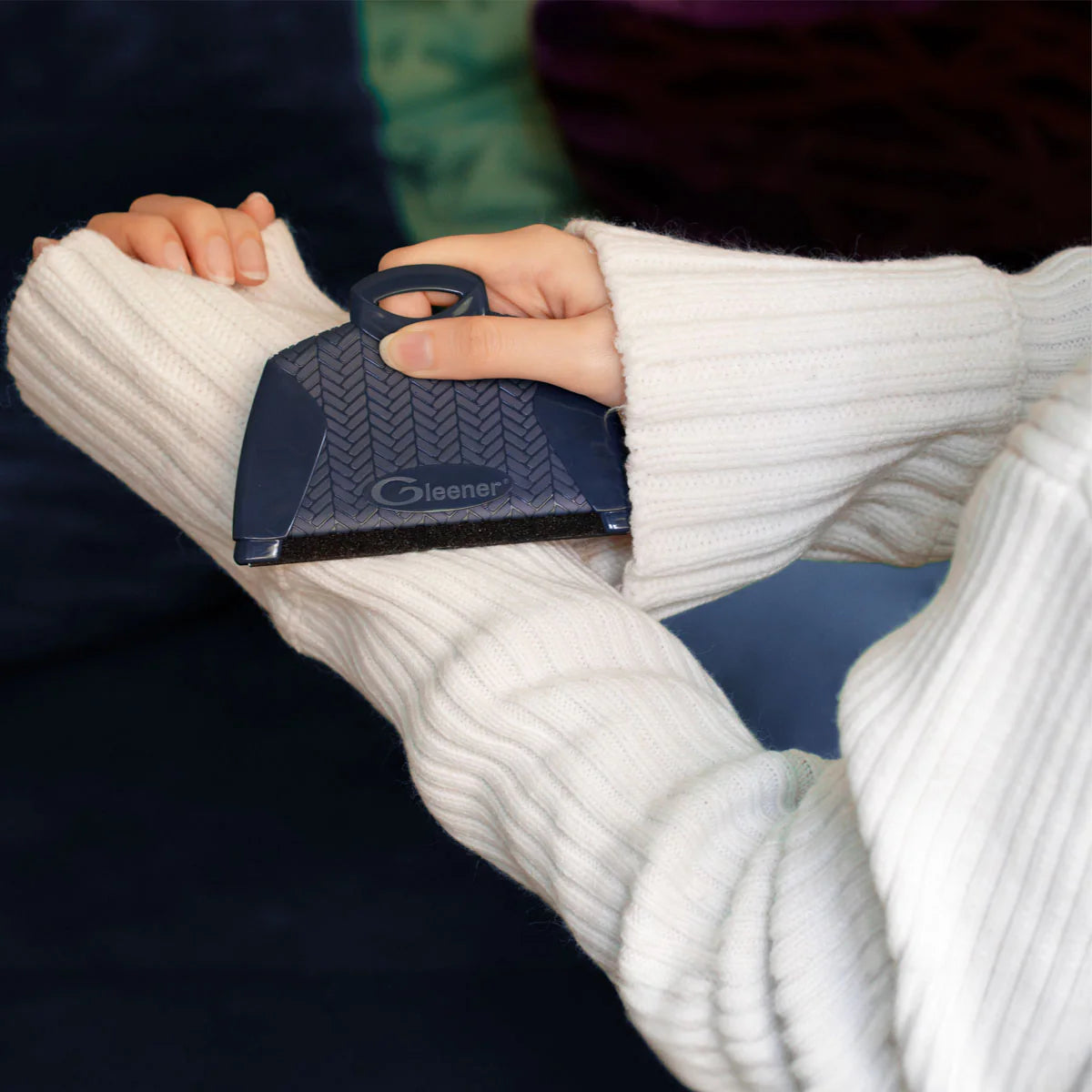 Fusselentferner / Pullover-Retter / Mehrstoffkamm (ohne Batterien)