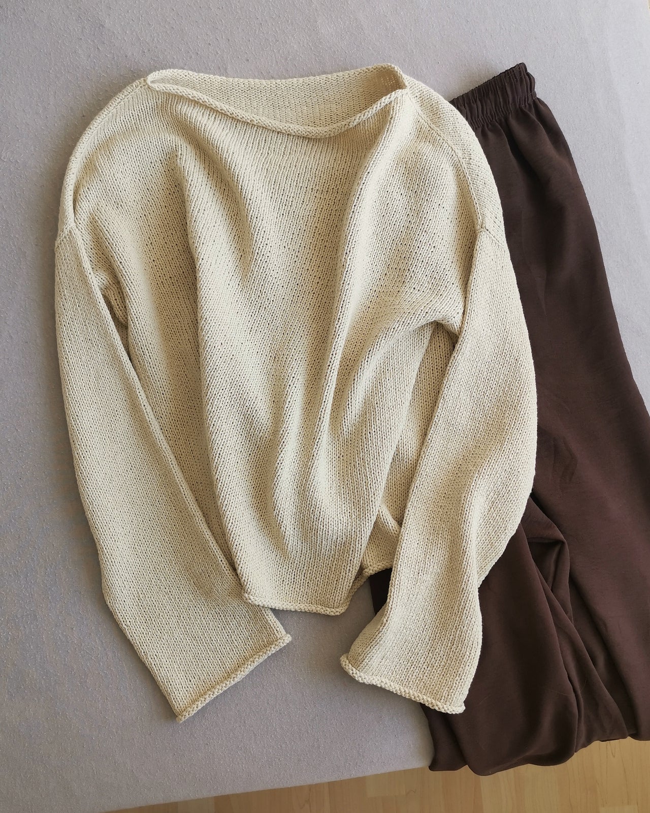 Strickpaket Sabai Sweater von Paula strickt aus dem Originalgarn von Isager