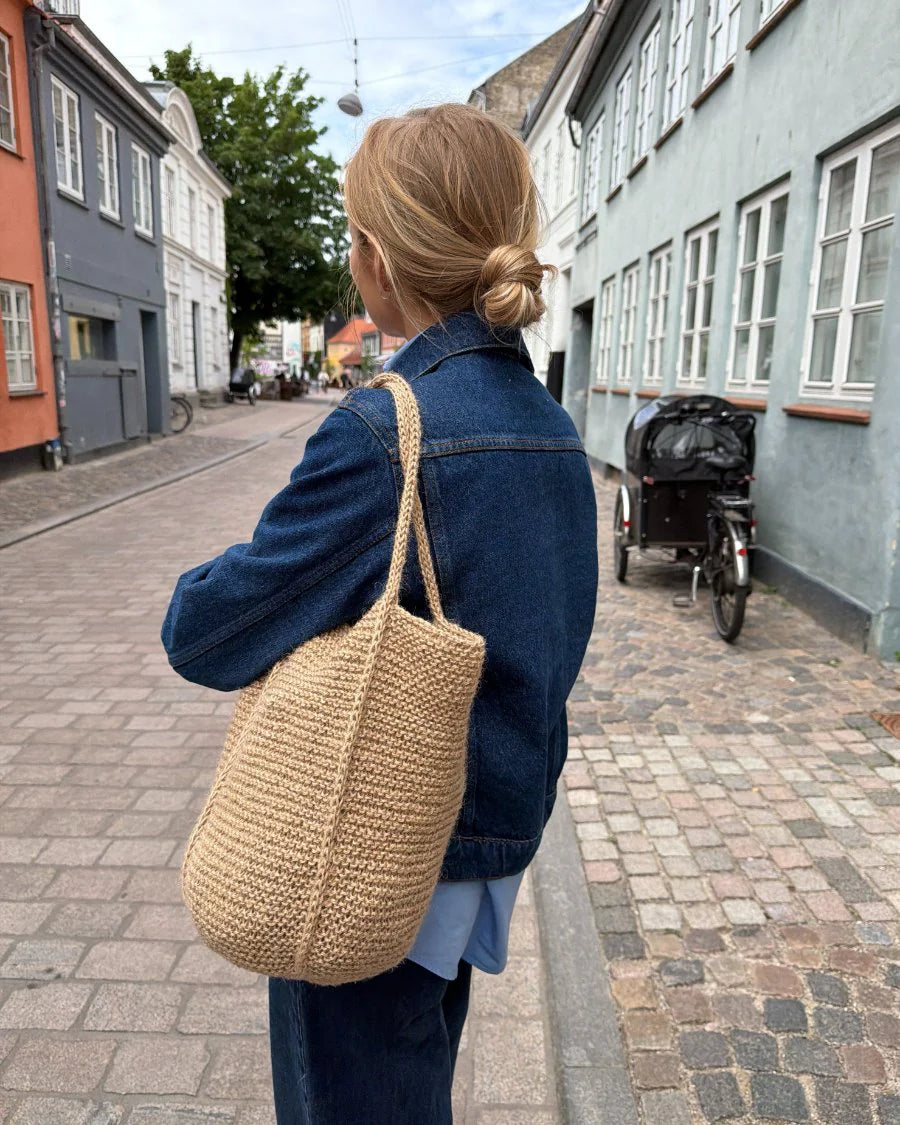 Strickpaket Julie Bag von PetiteKnit aus Natural Bag von Laines du Nord