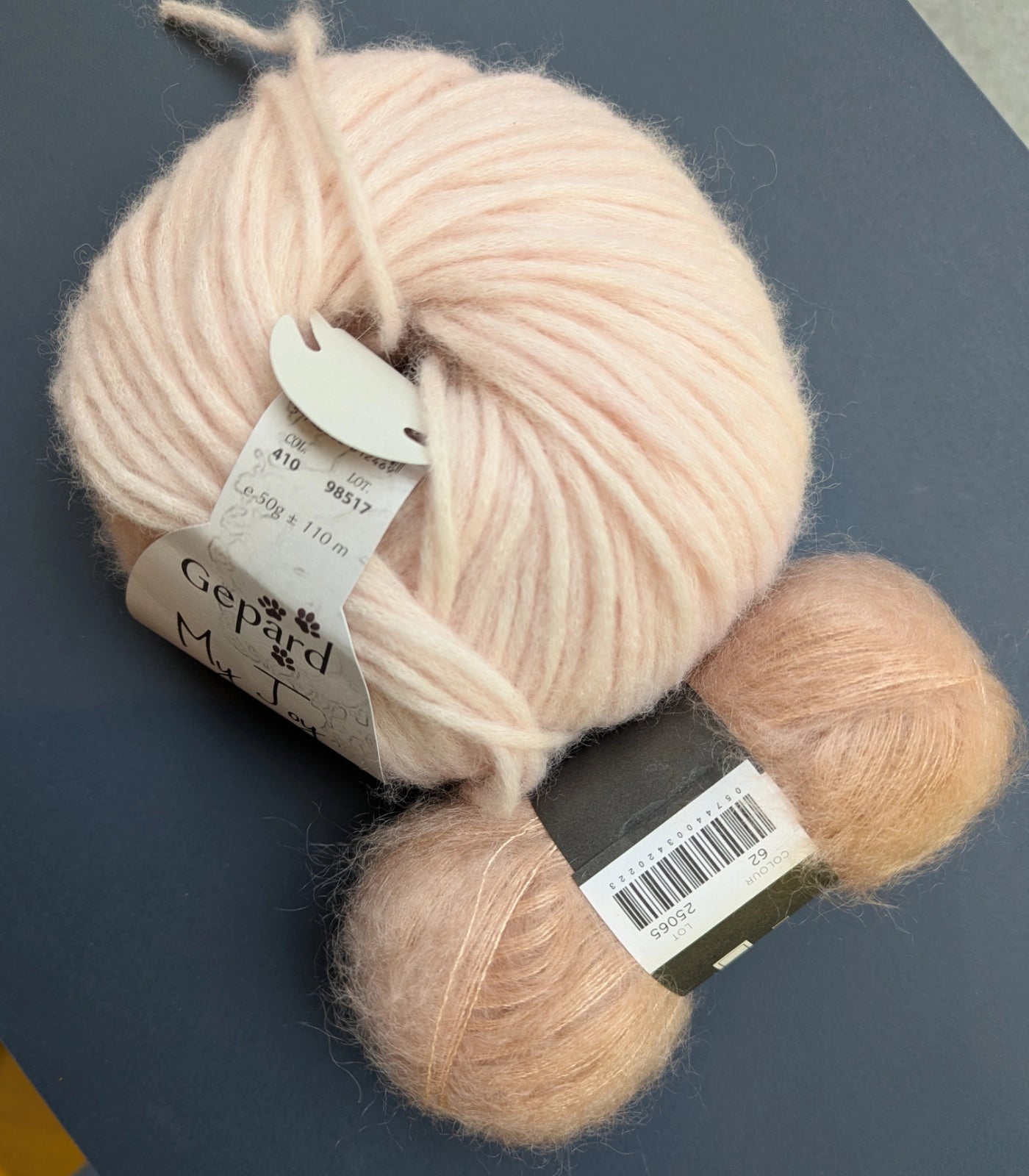 Strickset Rosebud Cardigan von Coco Amour Knitwear aus dem Originalgarn von Gepard (opt. mit Anleitung)