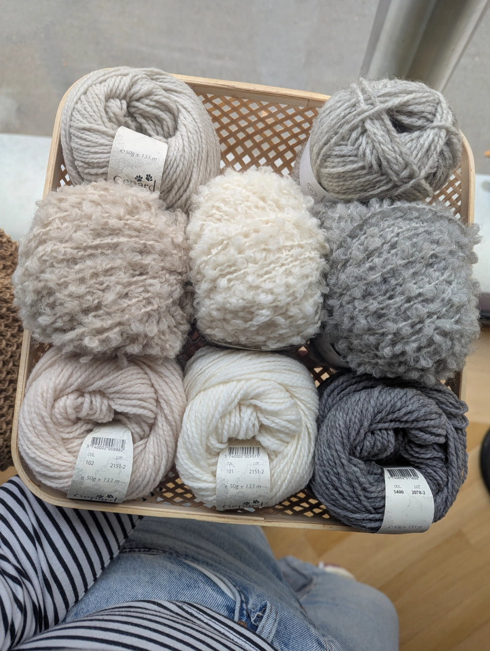 Strickpaket Fluffy Fleece Vest von Knit mit Jo aus dem Originalgarn von Gepard (opt. mit Anleitung)