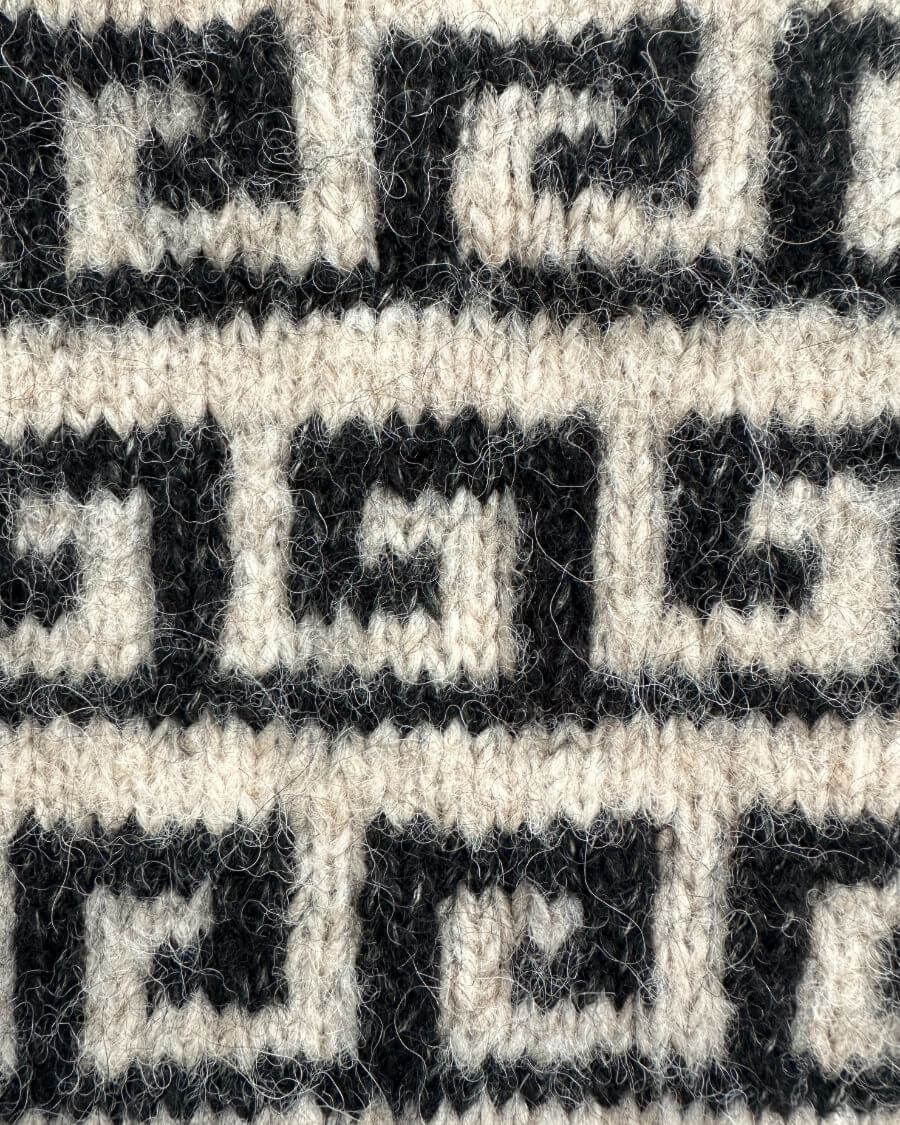 Strickset Athene Sweater von Petite Knit aus dem Originalgarn von Isager (opt. mit Anleitung)