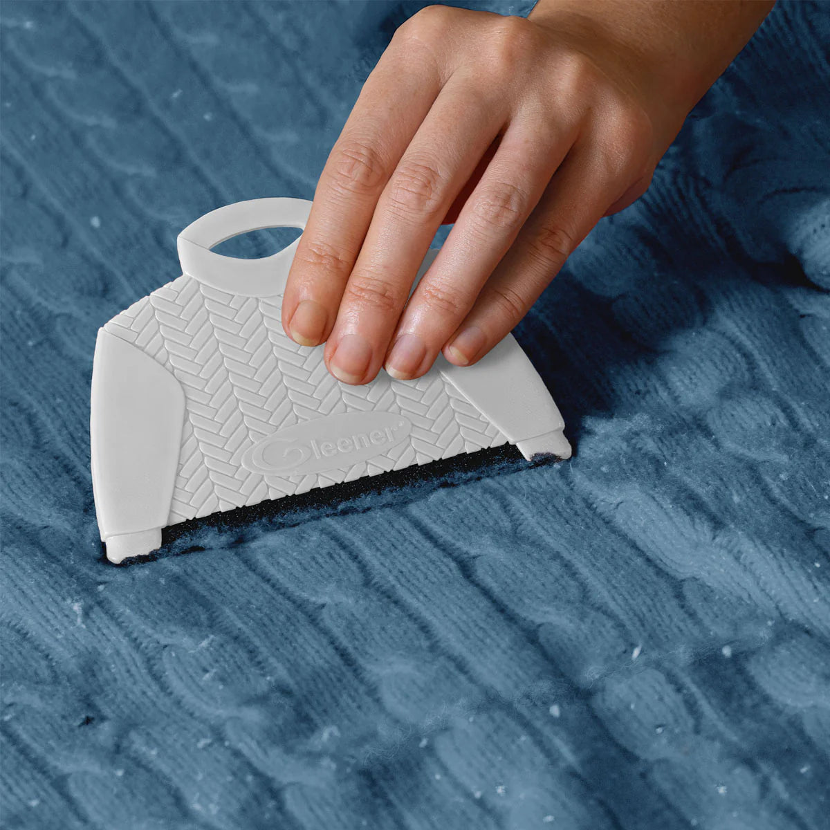 Fusselentferner / Pullover-Retter / Mehrstoffkamm (ohne Batterien)